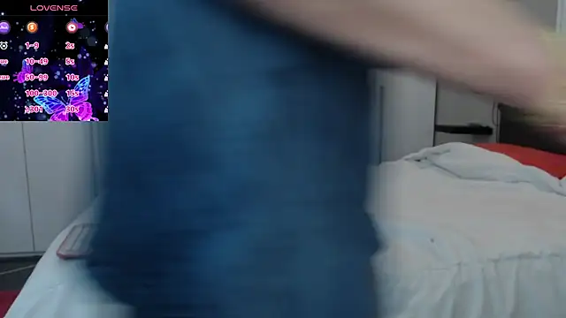 Spicypamy online show from December 2025 01:39:01 PM