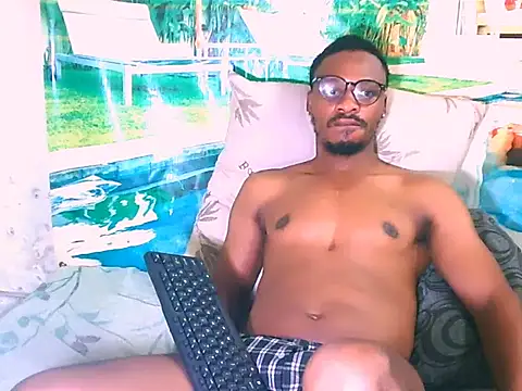 Snapshot of EbonyTiger69 chatting on December 2025 05:30:01 PM EbonyTiger69 online show from December 2025 05:30:01 PM