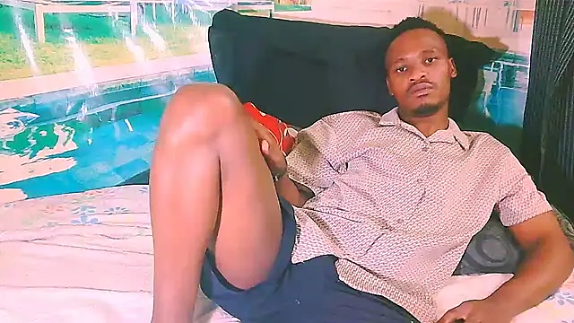 Snapshot of EbonyTiger69 chatting on March 2026 12:01:02 PM EbonyTiger69 online show from March 2026 12:01:02 PM