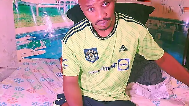 Snapshot of EbonyTiger69 chatting on March 2026 05:35:01 AM EbonyTiger69 online show from March 2026 05:35:01 AM