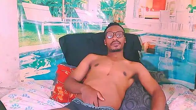 Snapshot of EbonyTiger69 chatting on March 2026 05:39:01 PM EbonyTiger69 online show from March 2026 05:39:01 PM