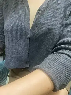 Azura a online show from February 2026 02:32:02 AM