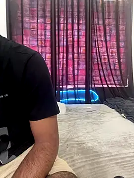 vickyandtania online show from January 2026 09:46:02 AM