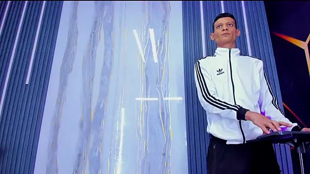 Play boys Hot2 online show from November 2025 08:36:02 AM