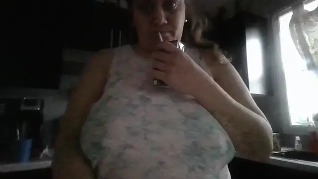 Snapshot of october1992xx chatting on November 2025 01:45:01 PM october1992xx online show from November 2025 01:45:01 PM