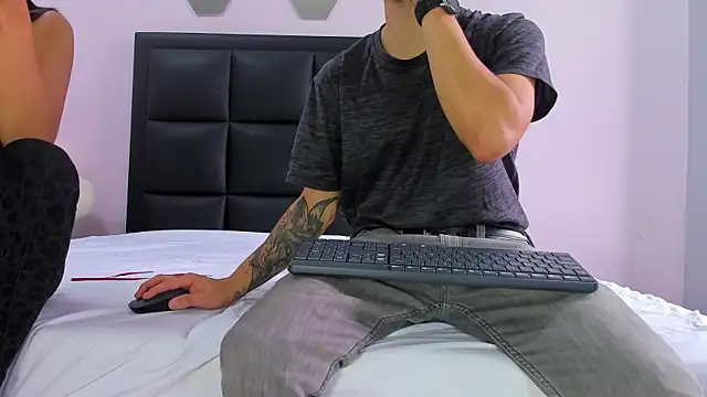 2 fire online show from January 2026 01:27:01 PM