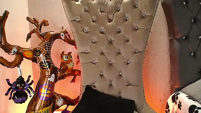 MateoMitchell online show from October 2025 04:38:01 AM