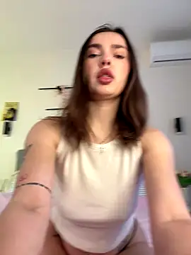 JenniferLouns online show from December 2025 10:53:01 AM