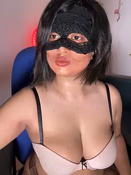 elza laana online show from October 2025 08:04:02 AM