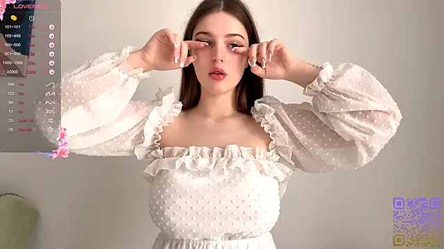 GilySuper online show from October 2025 06:23:02 AM