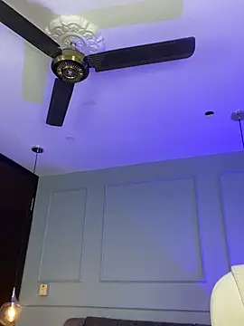 Rose monroee online show from April 2026 07:47:02 PM