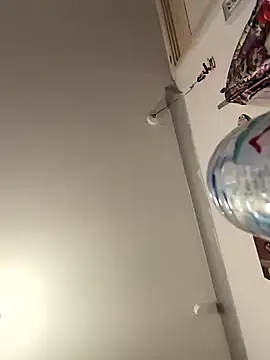 Snapshot of Playful_MILF_Demi chatting on October 2025 07:36:02 PM Playful MILF Demi online show from October 2025 07:36:02 PM