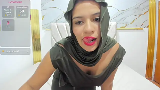 Yasmin nazer online show from October 2025 07:22:02 PM