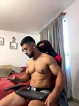 Ezzio Scolaro online show from January 2026 11:56:02 AM