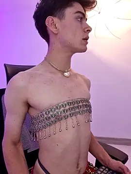 Snapshot of Sam_Clark chatting on November 2025 02:09:01 AM Sam Clark online show from November 2025 02:09:01 AM