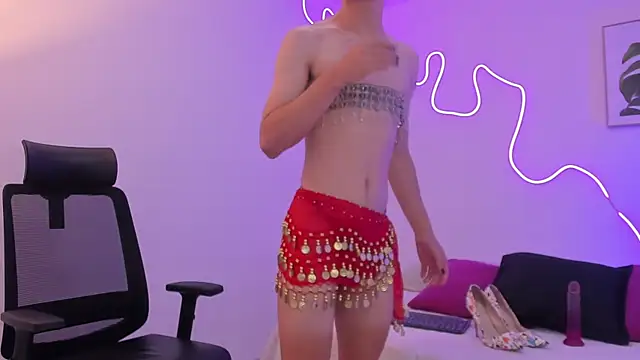 Snapshot of Sam_Clark chatting on November 2025 02:17:02 AM Sam Clark online show from November 2025 02:17:02 AM