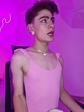 Snapshot of Sam_Clark chatting on November 2025 04:11:01 AM Sam Clark online show from November 2025 04:11:01 AM