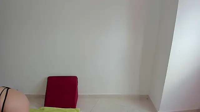 Snapshot of talianasweet03 chatting on November 2025 06:51:01 PM talianasweet03 online show from November 2025 06:51:01 PM