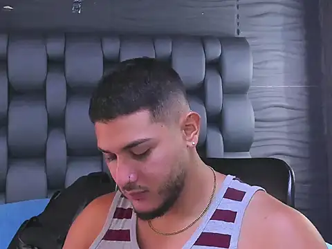 jasonshaw25 online show from November 2025 06:08:01 PM