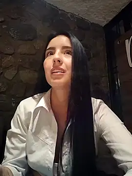 giapearl25 online show from November 2025 03:15:01 AM