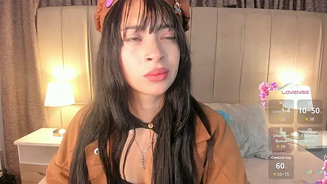 alahia hank online show from November 2025 06:08:01 PM