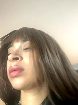 alahia hank online show from November 2025 06:32:01 PM