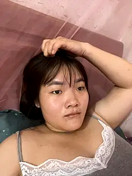 Beautiful-light22 online show from October 2025 12:00:01 AM