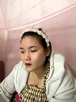 Beautiful-light22 online show from November 2025 12:31:02 PM