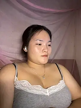 Beautiful-light22 online show from November 2025 03:58:01 PM