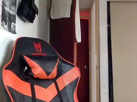 kaspar 6 online show from October 2025 05:02:02 PM