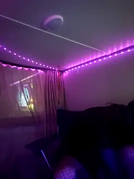 mysissycd online show from October 2025 06:22:02 AM