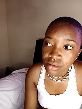 FreakieKay online show from October 2025 07:06:02 AM