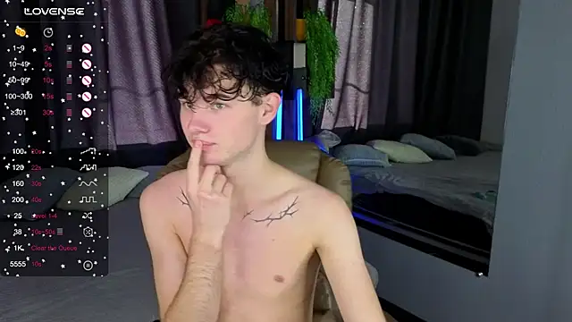 Cute Mike online show from October 2025 06:14:02 AM