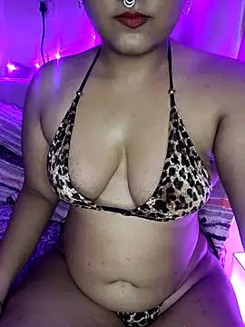 Curvy Navya online show from October 2025 09:15:02 PM