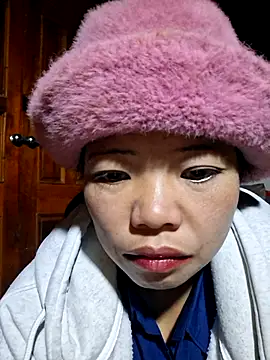 miomio-12 online show from October 2025 09:42:02 PM