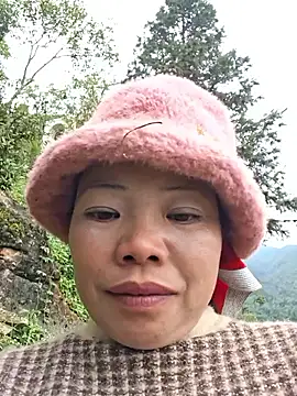 miomio-12 online show from November 2025 02:54:02 AM