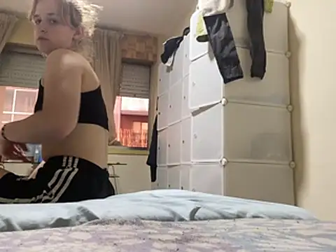 Snapshot of celeste_420ff chatting on June 2026 08:02:01 PM celeste 420ff online show from June 2026 08:02:01 PM