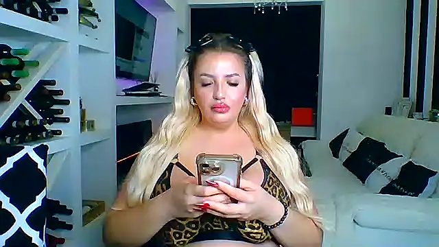 evedanger online show from October 2025 09:26:02 PM