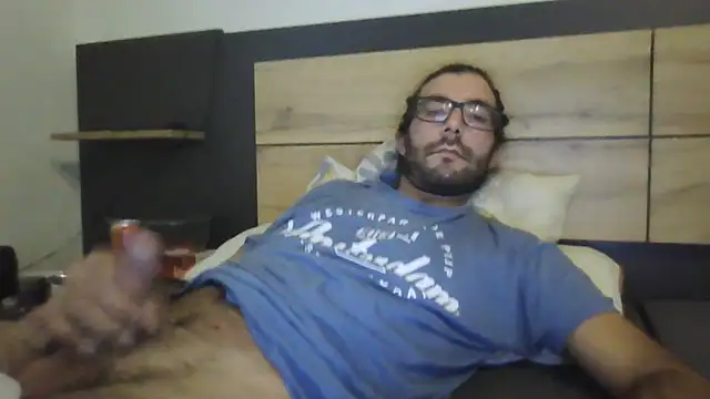 Snapshot of Arbneh69 chatting on October 2025 03:02:01 PM Arbneh69 online show from October 2025 03:02:01 PM