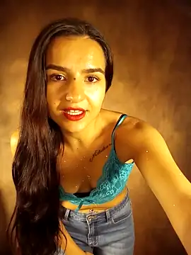 Snapshot of MissHazelnut chatting on November 2025 03:23:01 PM MissHazelnut online show from November 2025 03:23:01 PM