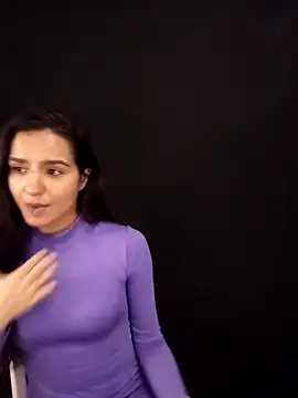 Snapshot of MissHazelnut chatting on November 2025 08:08:01 PM MissHazelnut online show from November 2025 08:08:01 PM