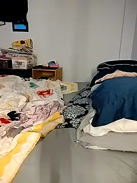 Lauren2012ss online show from November 2025 08:36:02 AM