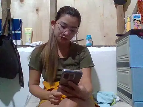 Hot Lina31 online show from March 2026 03:12:01 PM