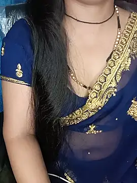 Snapshot of Rashmi_011 chatting on June 2026 12:16:01 AM Rashmi 011 online show from June 2026 12:16:01 AM
