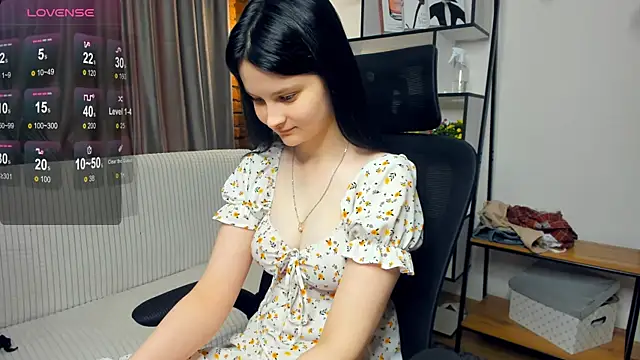 SkyDoll online show from November 2025 05:40:01 AM