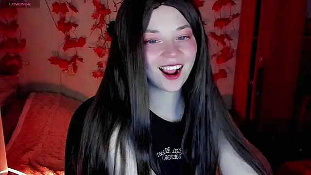 HoneyDazzle online show from October 2025 06:28:02 PM