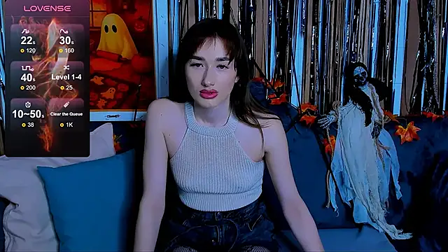 Olivia Grantt online show from October 2025 01:06:02 AM