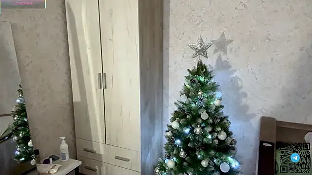 RinaModel online show from November 2025 07:07:02 PM