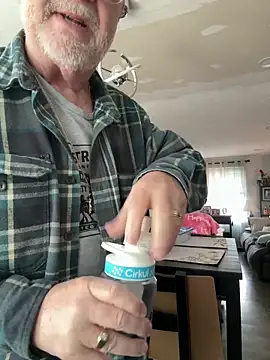 Jcaspen online show from March 2026 01:30:01 PM