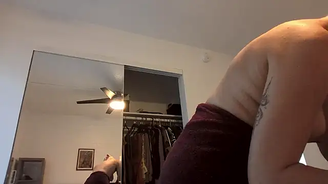 VickiSpectrum online show from January 2026 11:51:02 PM